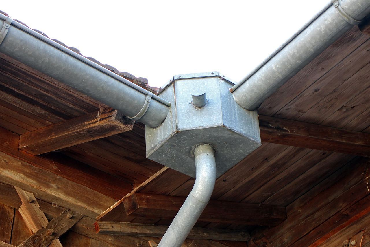 Artisan Couvreur Norman en intervention sur une toiture